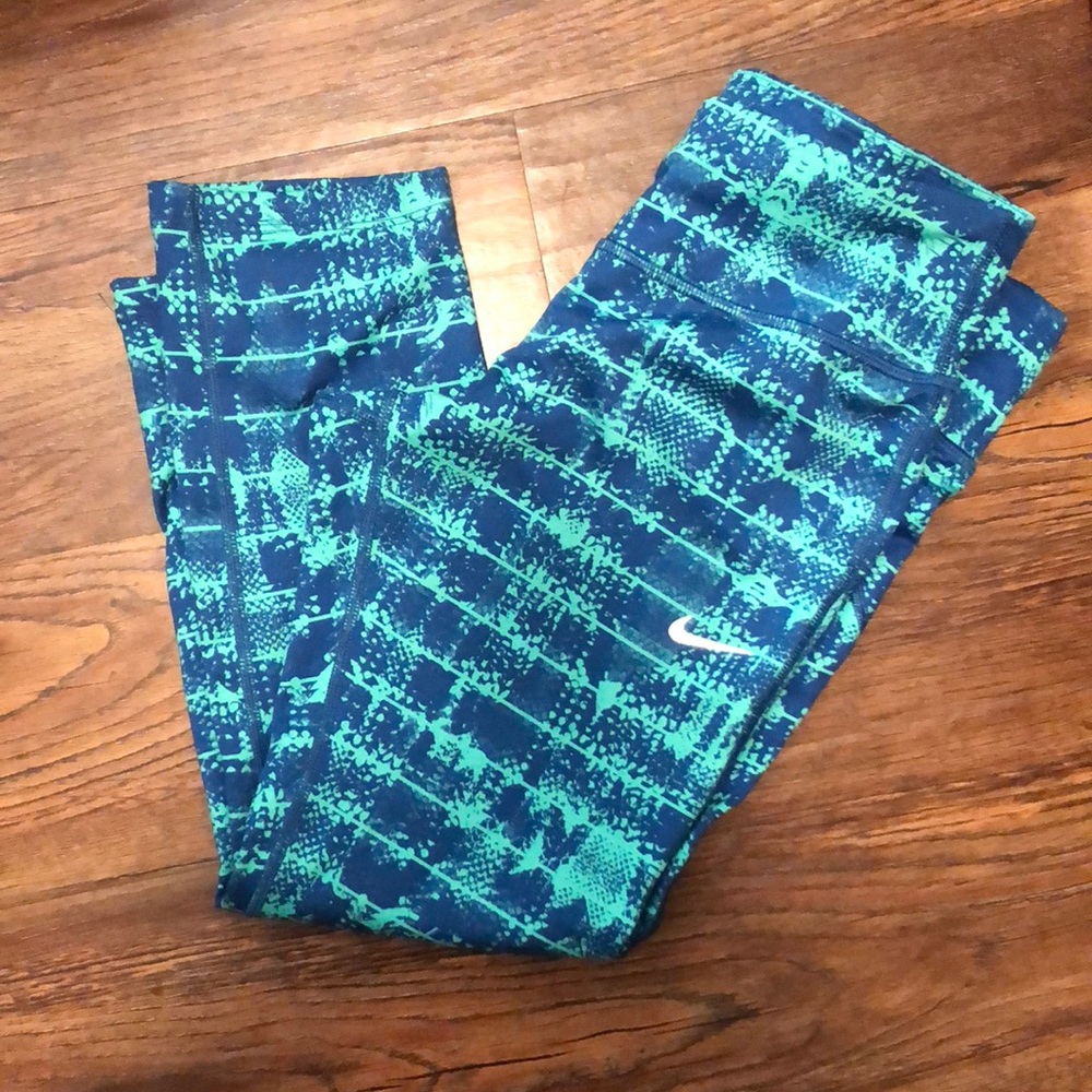 Nike workout leggings